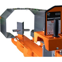 TRAKTORIK&Auml;YTT&Ouml;INEN HALKOMAKONE 14T